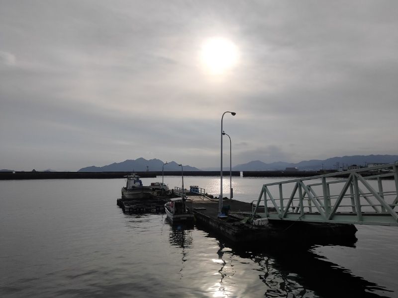 引き続き潜水調査