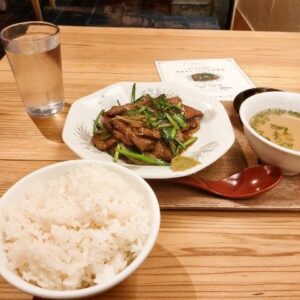 本日のランチ　月や　大名店